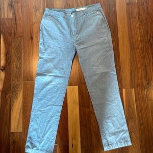 Linksoul Chambray chinos. 35R(35x32). EUC. Light blue.
